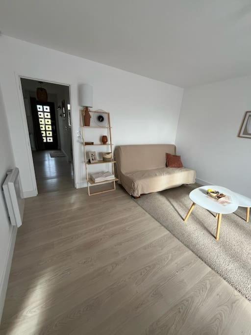 Petite Maison Cosy En Campagne Neuilly  Eksteriør bilde